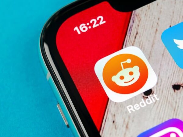 Reddit Prepares to Go for IPO in Q1 2024 at $15B Valuation