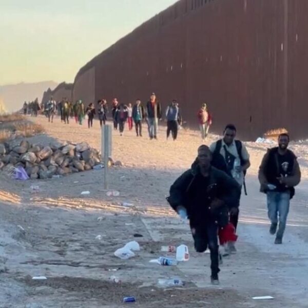 DEVELOPING: Border Wall Breach and Mass Incursion Taking Place in Lukeville, Arizona…