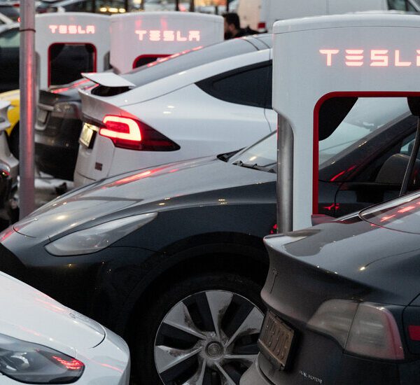 Tesla Strike in Sweden Highlights a Tradition Conflict