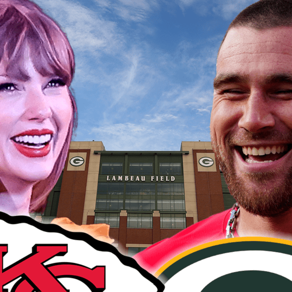 Taylor Swift Attends Travis Kelce’s Chiefs Recreation Towards Packers at Lambeau
