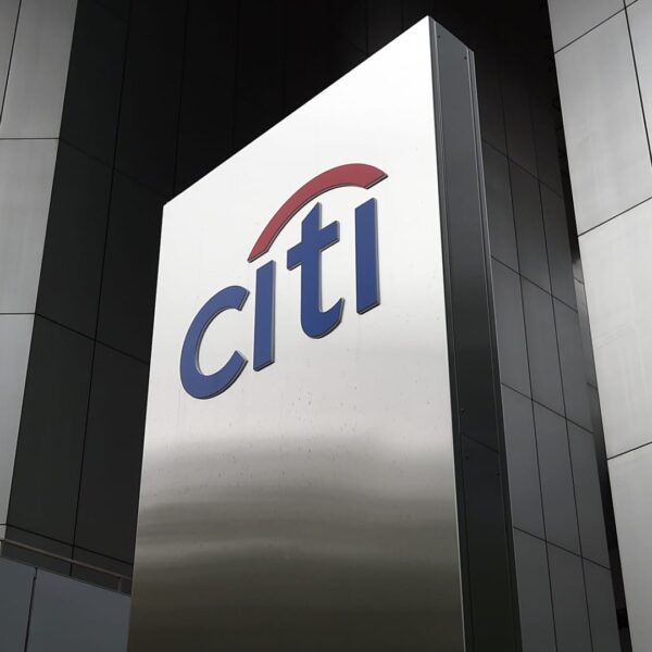 Citigroup closes municipal underwriting and market-making unit, memo reveals