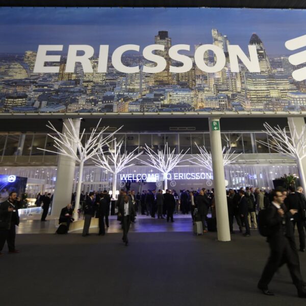 AT&T chooses Ericsson for brand spanking new U.S telecom community, will drop…