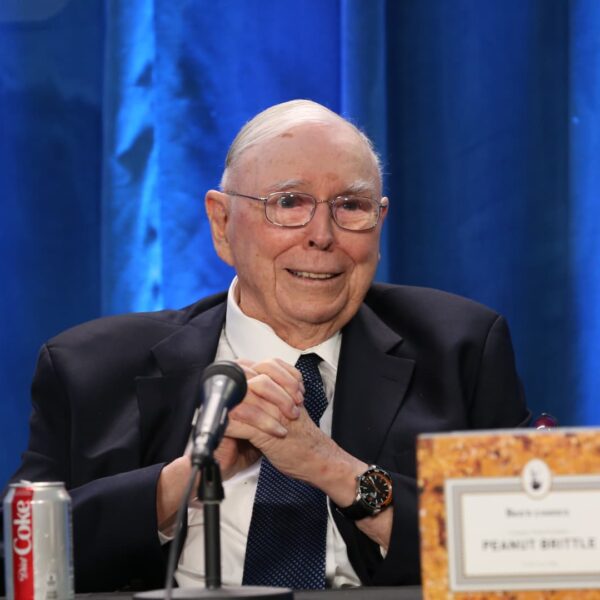 Charlie Munger’s knowledge and irreverence: Traders mourn a legend