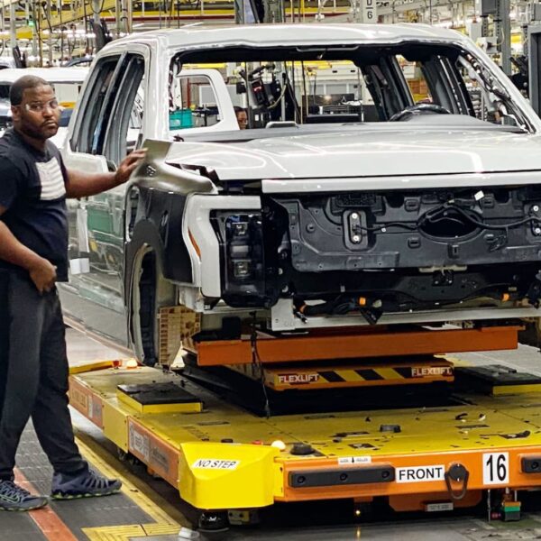 Ford cuts 2024 manufacturing plans in half