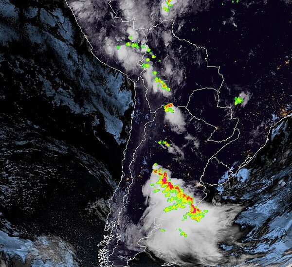 Storm Kills 13 in Argentine Port of Bahía Blanca