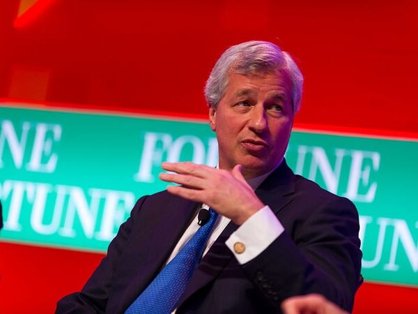 JPMorgan CEO Jamie Dimon Says He Would Shut Down Crypto If He…