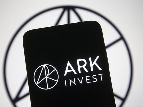 Ark Make investments Continues to Trim Holdings in Coinbase (COIN) and GBTC