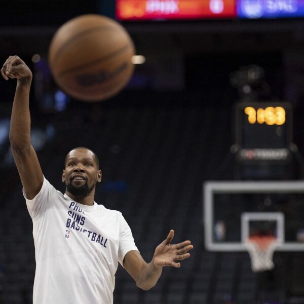 Did Kevin Durant request commerce from Phoenix Suns? Debunking rumors amid 2x…