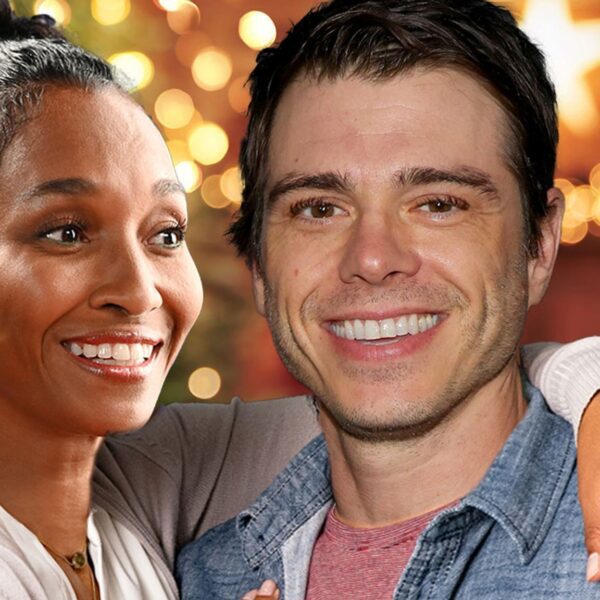 Chilli & Matthew Lawrence Going Sturdy, Spending Holidays Collectively