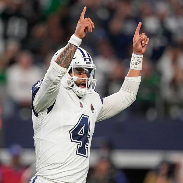 Cowboys notch tenth win behind Dak Prescott’s 2 touchdowns