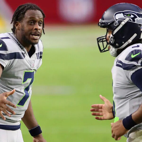 Seahawks’ Geno Smith has easy message for Russell Wilson after Broncos QB…