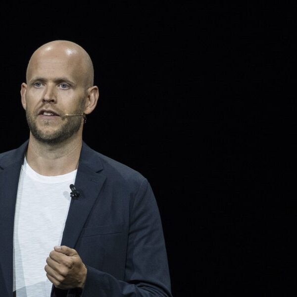 Spotify cancels 2 high-profile podcasts, including to a listing of cutbacks that…