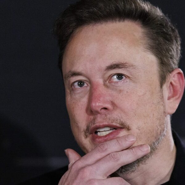 Elon Musk: OpenAI’s Sutskever ought to be a part of xAI or…
