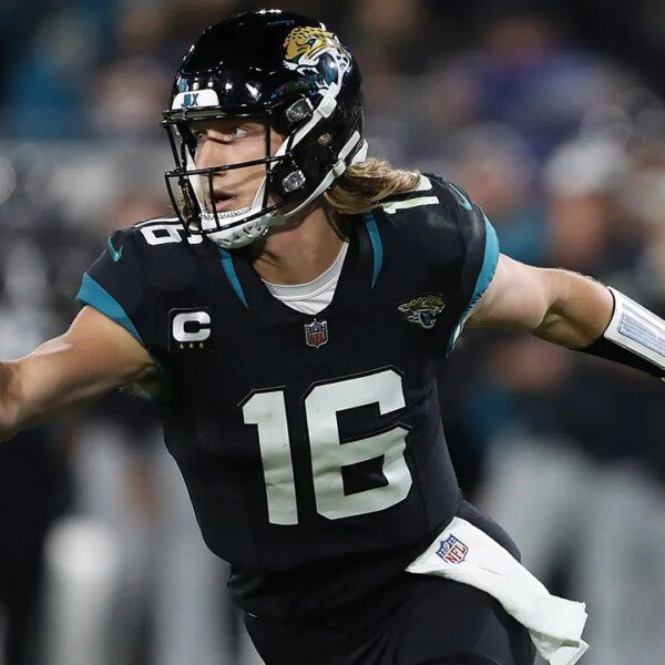 Jaguars’ Trevor Lawrence suffers ankle harm, wants assist off subject from trainers…