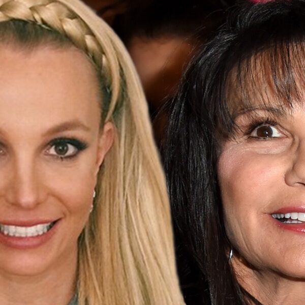 Britney Spears & Mom Lynne Reconciling Comes Amid Isolation After Memoir