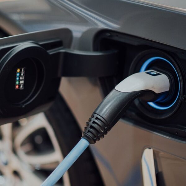 EV gross sales are thriving. Right here’s how the US can keep…