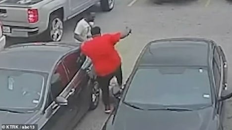 PURE EVIL: Two Savages in Houston Rain Punches on Alzheimer’s Sufferer and…