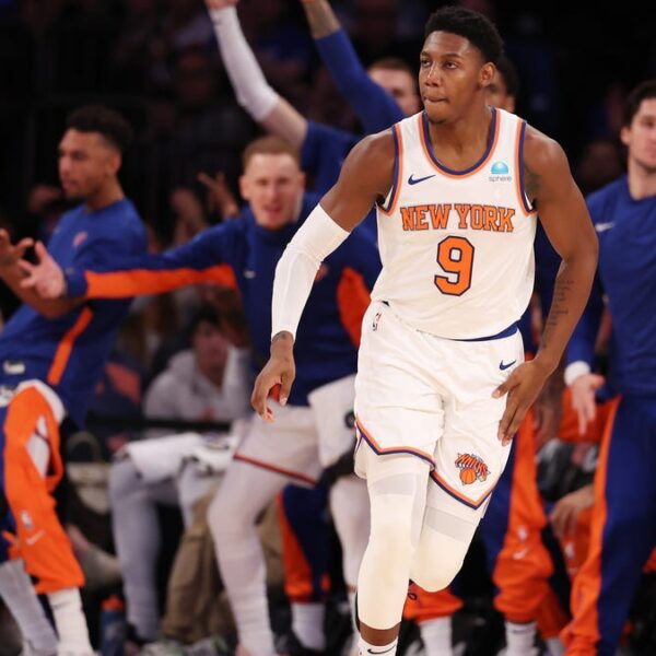 New York Knicks make commerce with group they’re suing