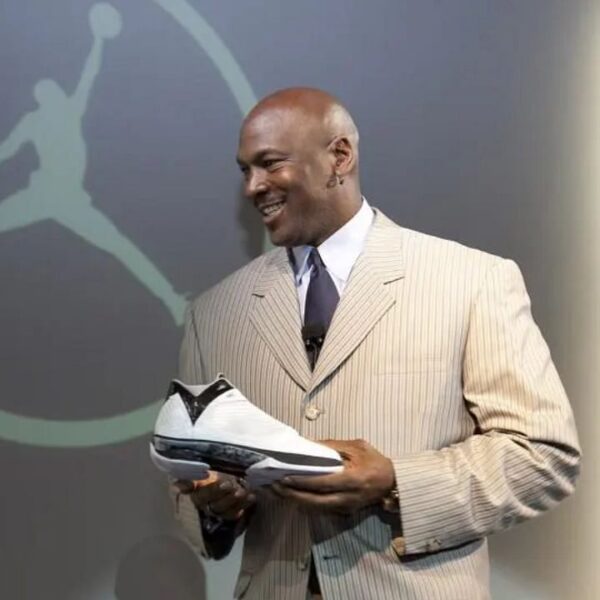 How a lot of $6,590,000,000 will Michael Jordan pocket this yr?