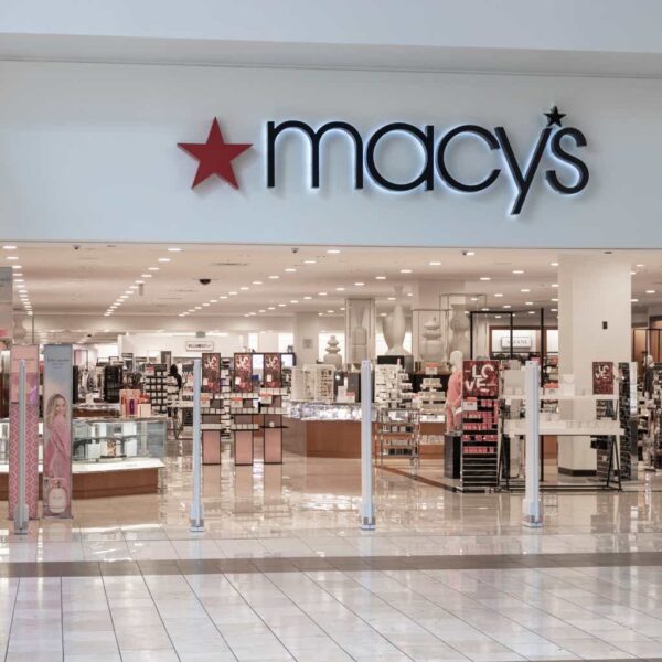 Macy’s: Administration Wants To Present Worth Past Takeover Provide (NYSE:M)