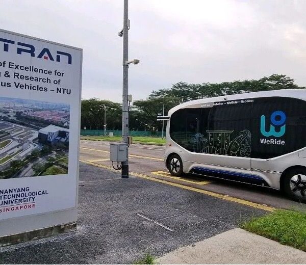 China’s WeRide assessments autonomous buses in Singapore, accelerates world ambition