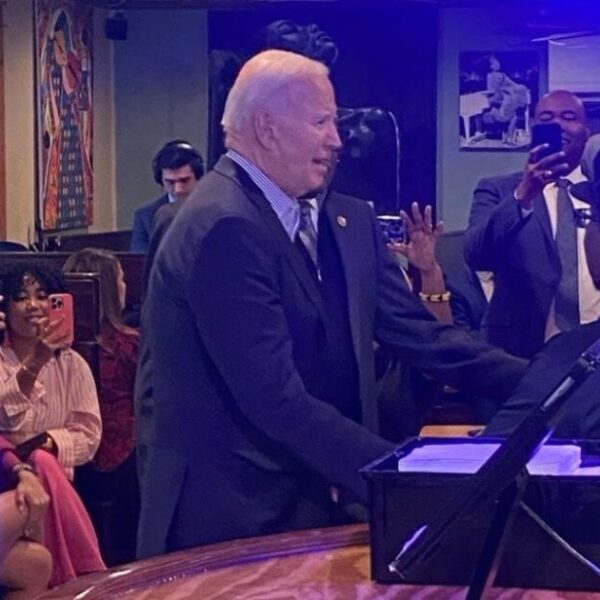 Joe Biden Visits Soul Meals Restaurant in South Carolina and There Is…
