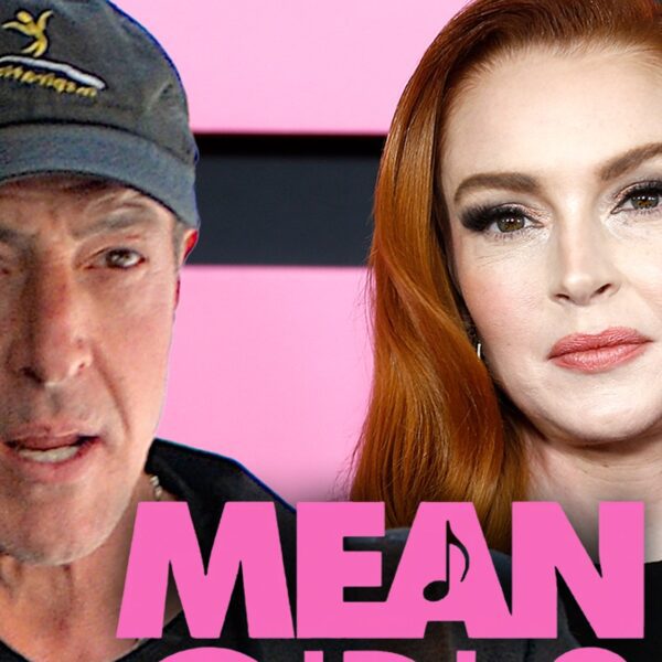 Lindsay Lohan’s Dad Rips New ‘Imply Ladies’ Film Over ‘Hearth Crotch’ Dig