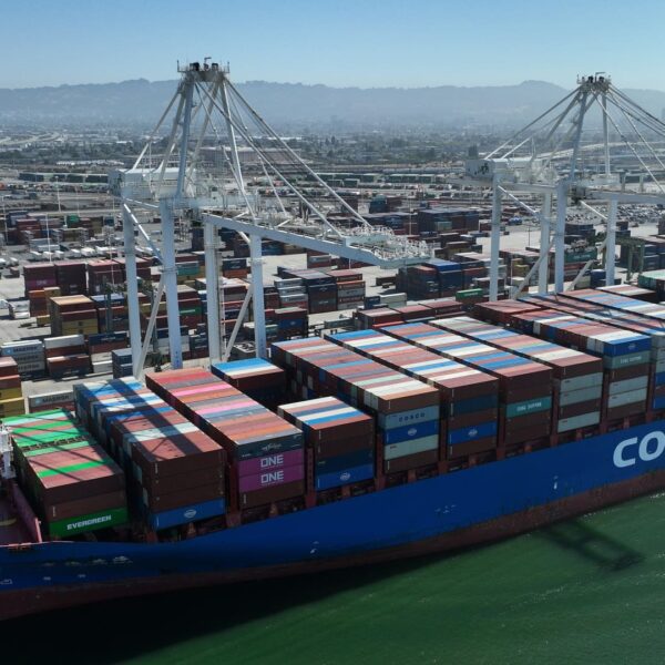 Chinese language shipper Cosco reportedly stops journeys to Israel amid Purple Sea…