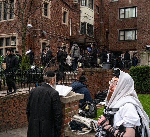 Tunnel Beneath Brooklyn Synagogue Left 2 Buildings Unstable, Officers Say