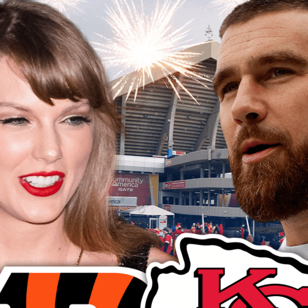 Taylor Swift Hits Up Travis Kelce’s NYE Chiefs Recreation to Finish the…