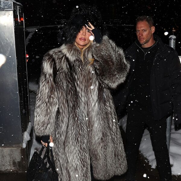 Khloe Kardashian’s ‘Fur’ Coat in Aspen Raises Eyebrows Amongst Activists