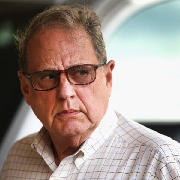 Jerry Reinsdorf, followers left a stain on Bulls’ Ring of Honor