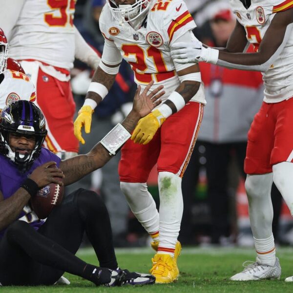 MVP or not, Lamar Jackson nonetheless 2nd fiddle to Patrick Mahomes