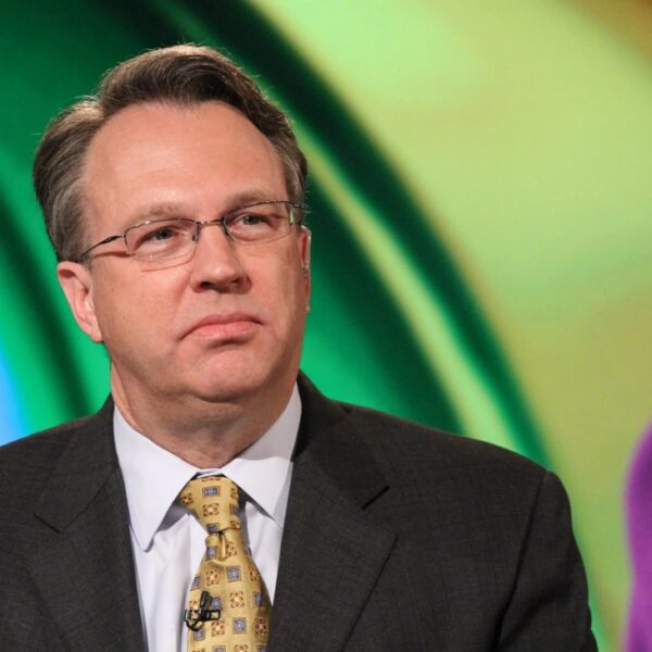 The Fed's Williams doesn't touch upon moentary coverage in speech