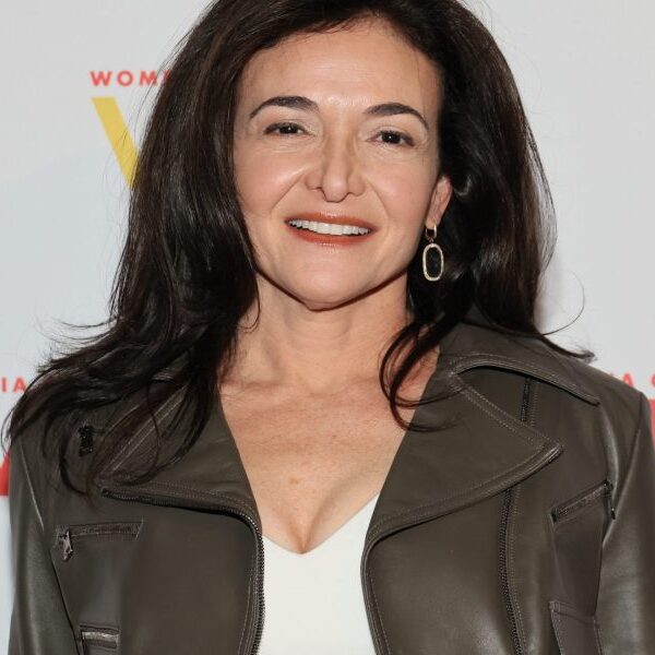 Sheryl Sandberg is leaving Meta’s board, reducing her final tie after becoming…