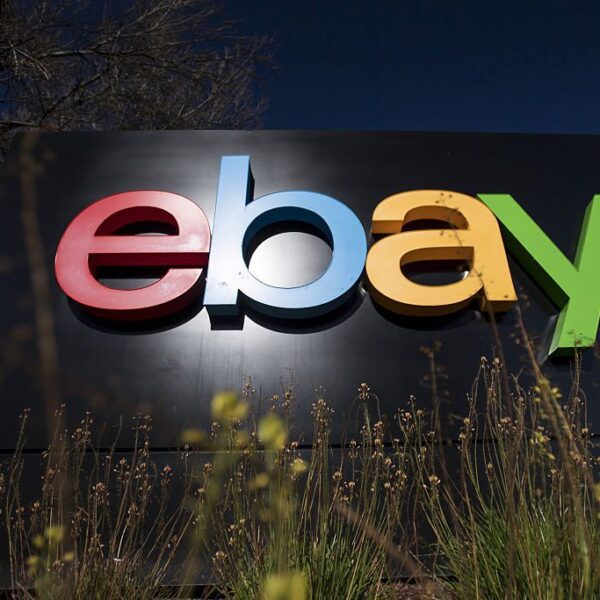 eBay enters buying and selling card industrial settlement with Collectors, acquires Goldin