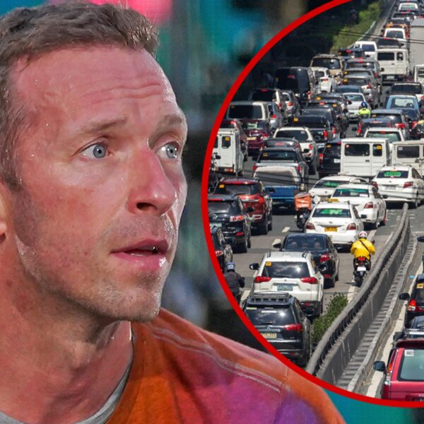 Chris Martin Sings About Manila’s Site visitors Onstage, ‘Fully Insane’