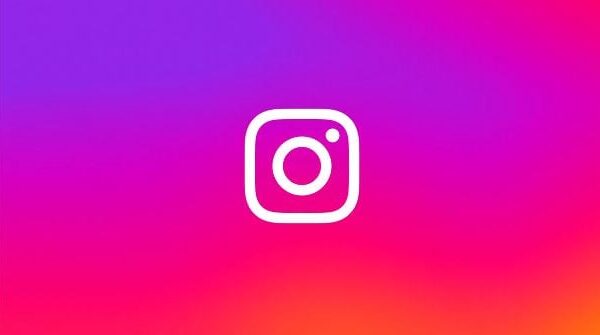 Instagram Experiments with New Public ‘Collections’ Function on Profiles