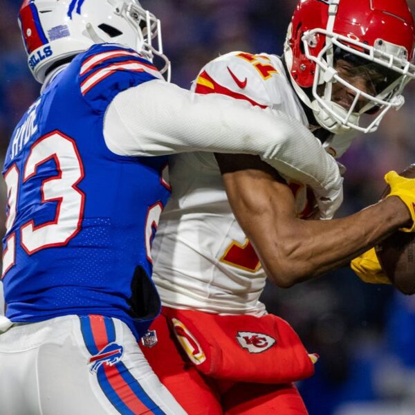 Marquez Valdes-Scantling got here up clutch for the Chiefs