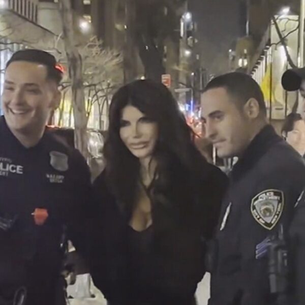 Teresa Giudice a Large Hit With NYPD, Poses For Images with Officers