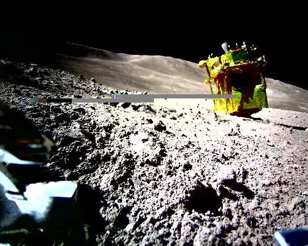 Japan’s SLIM spacecraft sticks moon touchdown – upside-down
