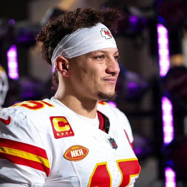 Patrick Mahomes reacts to his dad-bod going viral: ‘Why they need to…
