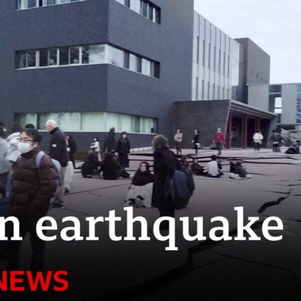 Magnitude 7.6 Earthquake Strikes Japan, Buries Folks Alive – Earth Cracks, Pavement…