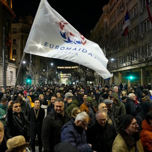 Serbs take to streets, accuse populist Vučić authorities of election fraud