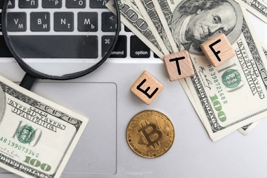 Bloomberg Claims All 11 Spot Bitcoin ETF Will Be Authorized Right this…