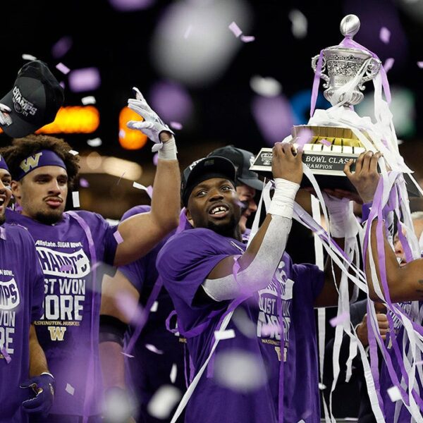 Washington fends off Texas in thrilling half, advances to CFP Nationwide Championship