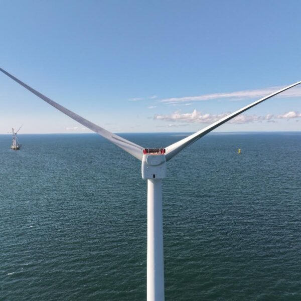Massive offshore wind farms are actually transmitting candy, candy battery juice to…