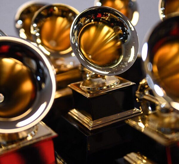 2024 Grammys Winners: Updating Listing