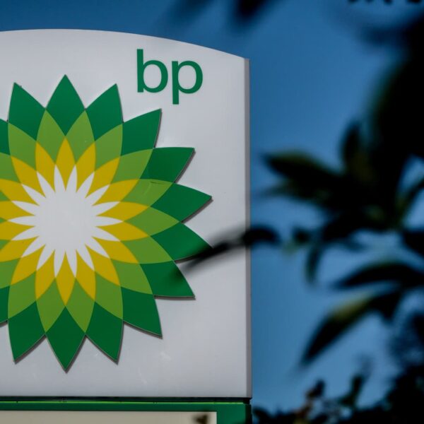 BP accelerates tempo of share buybacks whilst full-year revenue misses
