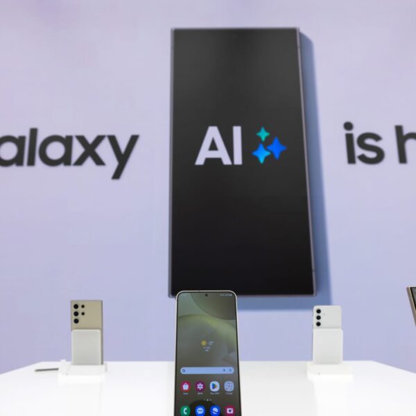 What’s an AI smartphone? Samsung, main gamers speak up tech